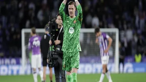 巴黎圣日耳曼大胜里昂4-1，姆巴佩双响阿森西奥贡献关键一传一射！