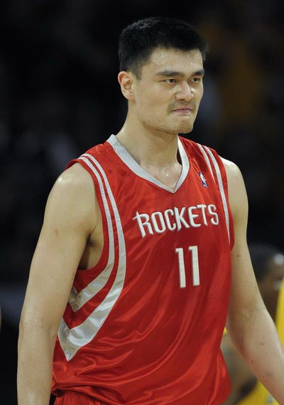 [NBA]萨博尼斯精准助攻 福克斯巧切入篮得分